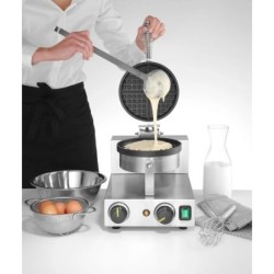 Waffle maker round