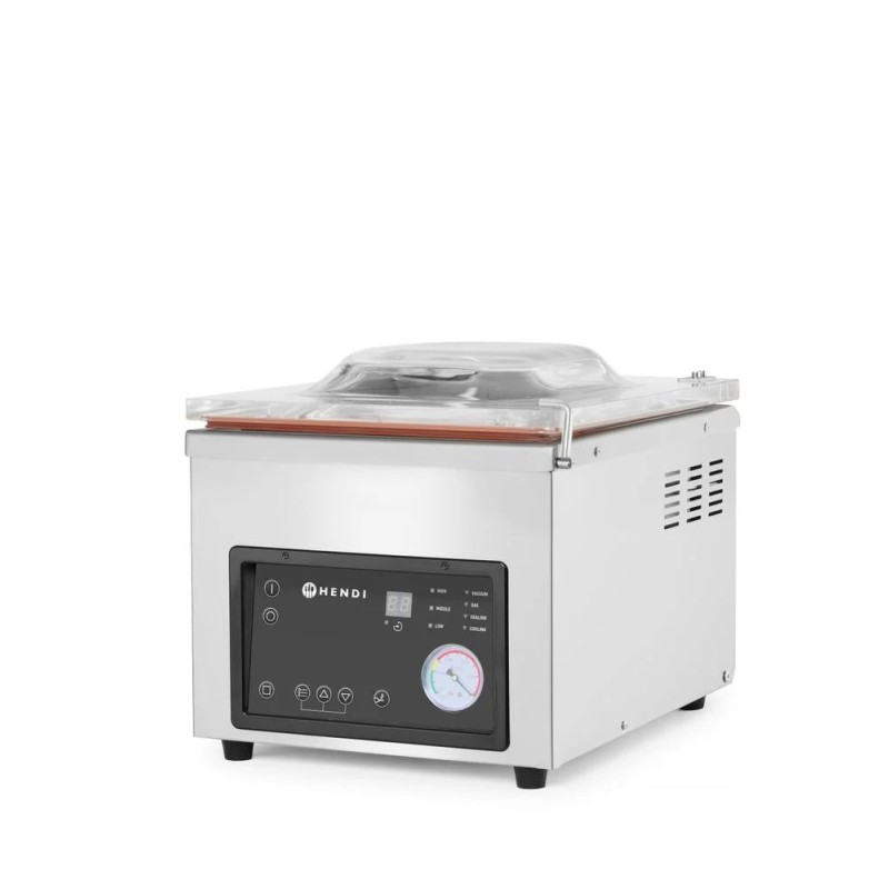 Vacuum chamber packaging machine