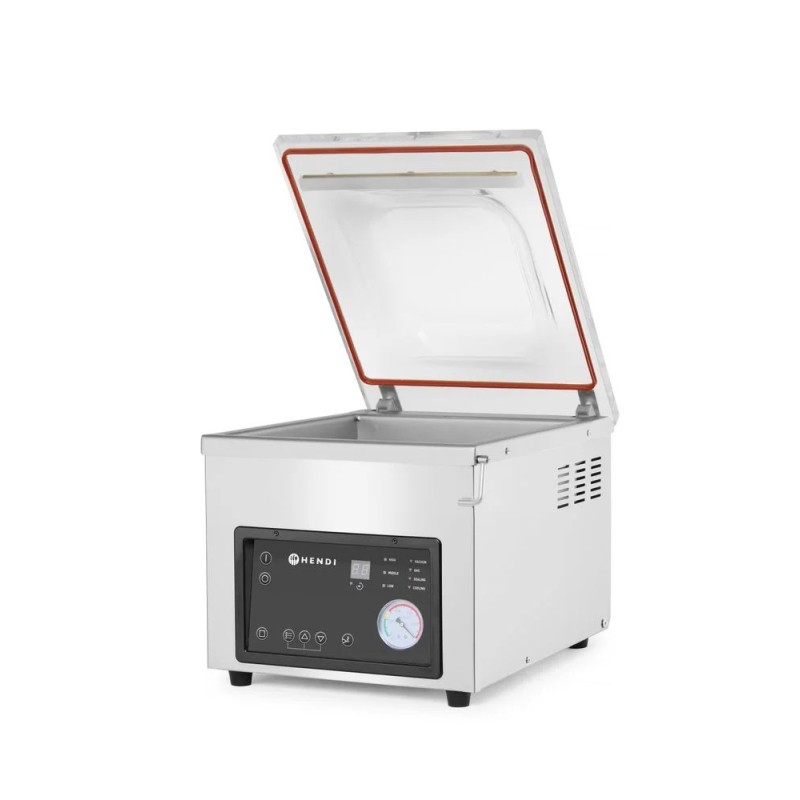 Vacuum chamber packaging machine