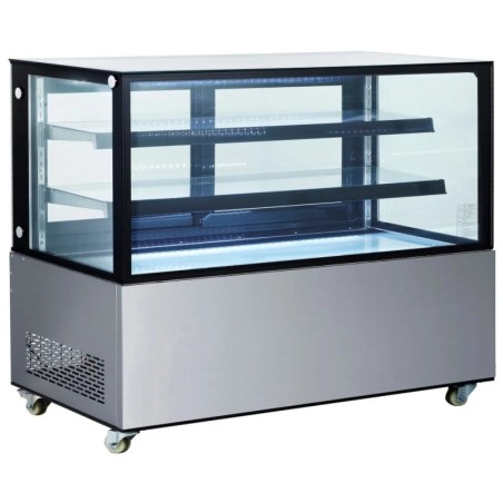 Refrigerated display cabinets with 2 shelves