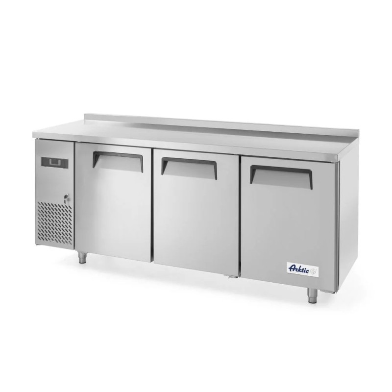 Kühltisch, dreitürig Kitchen Line 390 L