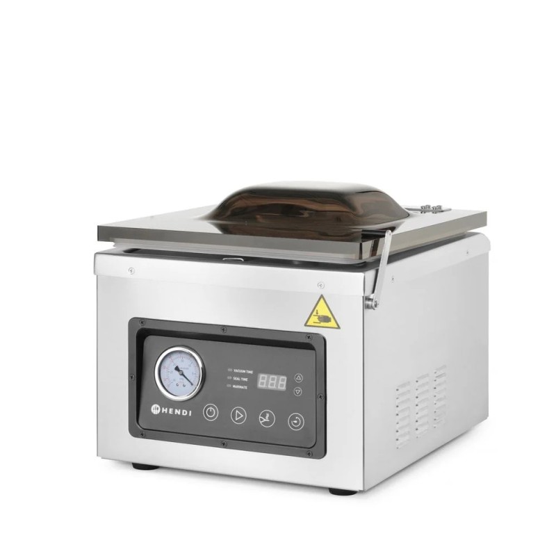 Vacuum chamber packaging machine