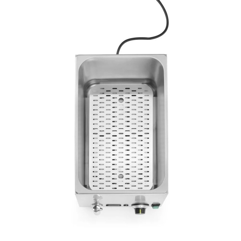 Pasta cooker