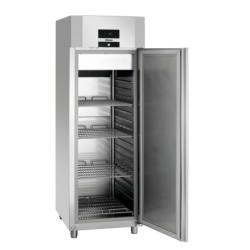 Refrigerator 700 GN210