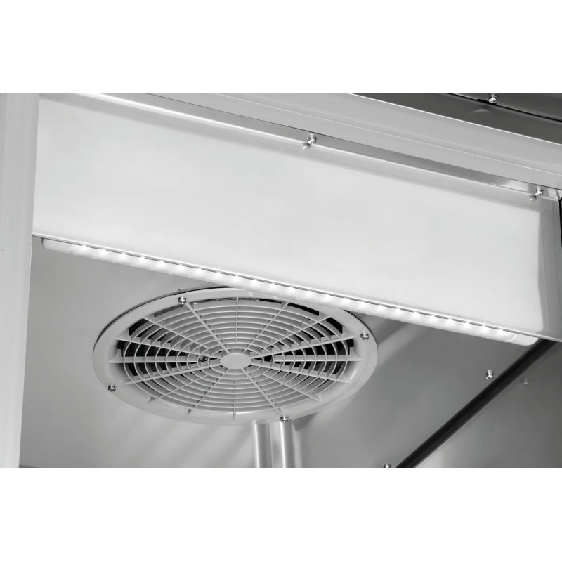 Refrigerator 700 GN210